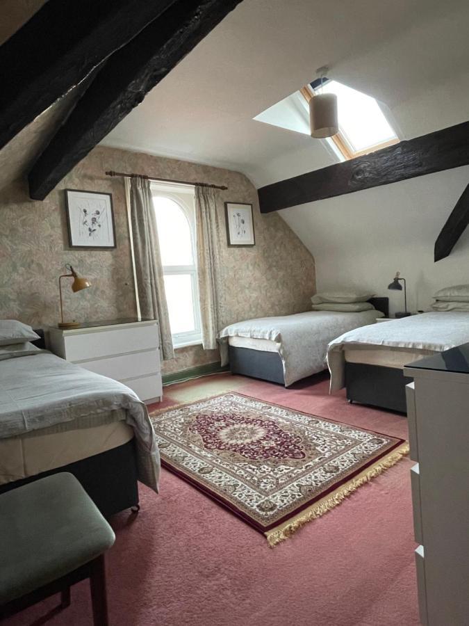 בלקברן Chimneys Guest House מראה חיצוני תמונה