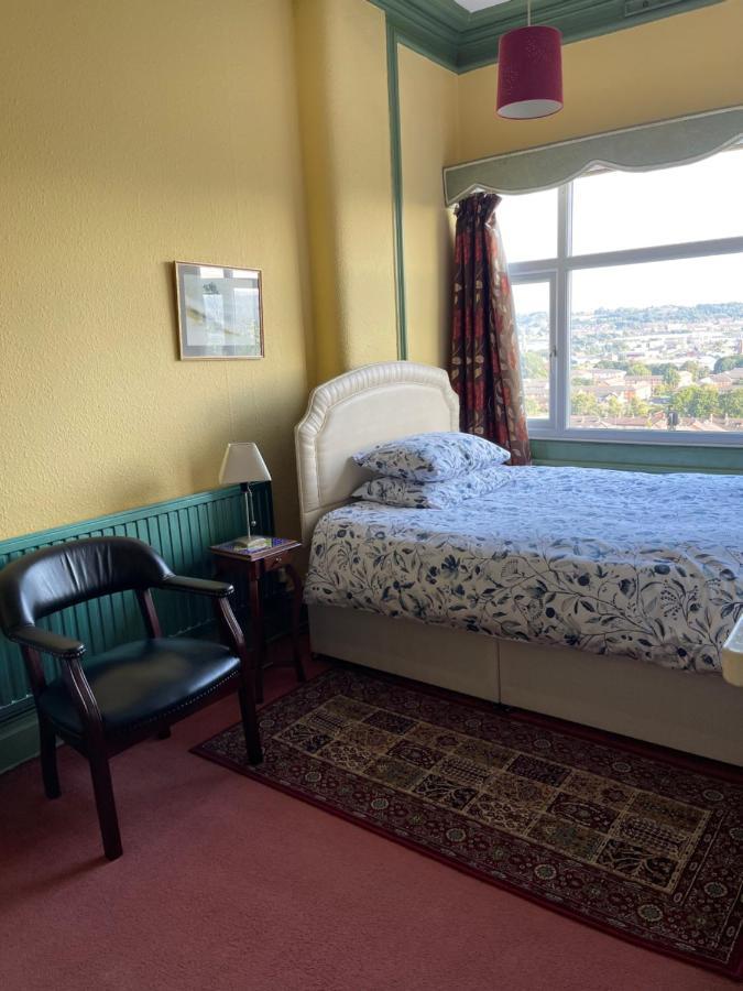 בלקברן Chimneys Guest House מראה חיצוני תמונה