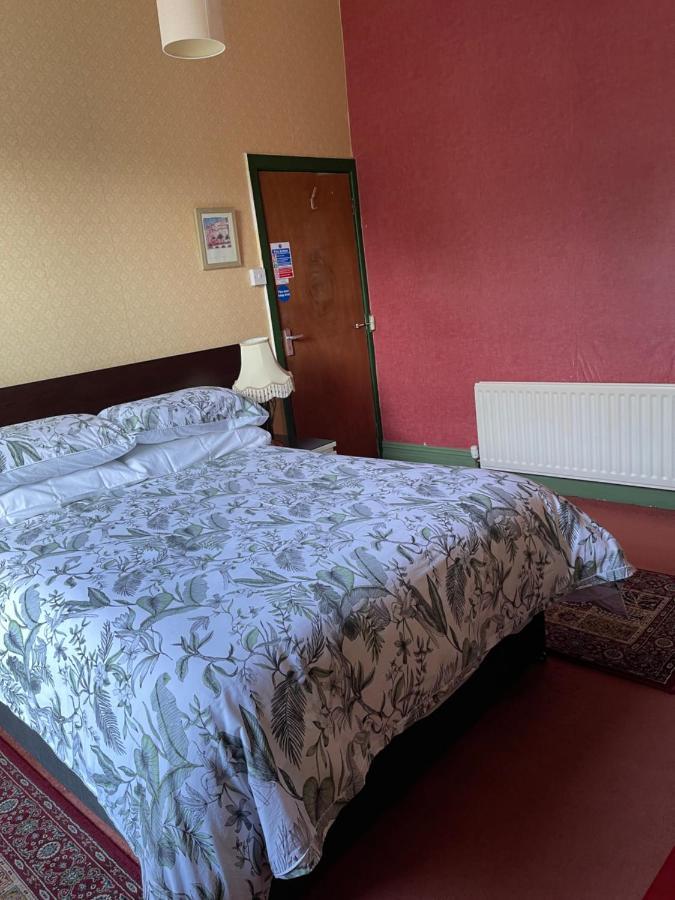 בלקברן Chimneys Guest House מראה חיצוני תמונה
