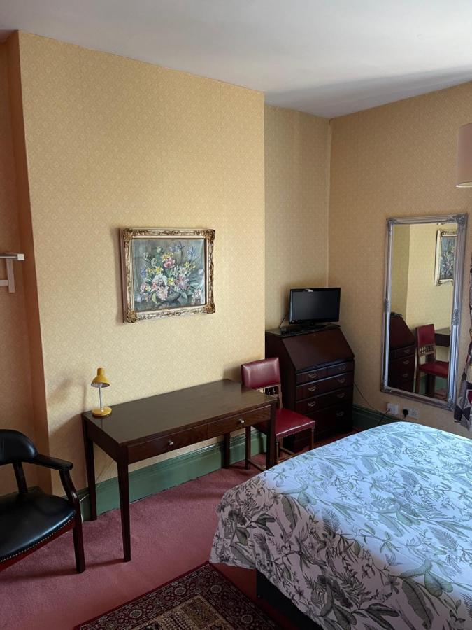 בלקברן Chimneys Guest House מראה חיצוני תמונה