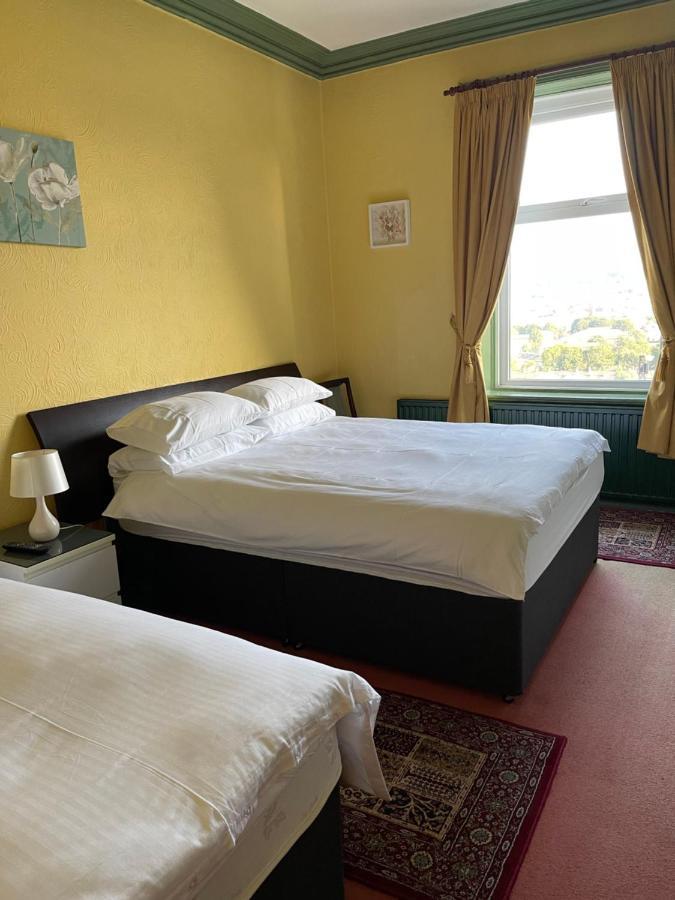 בלקברן Chimneys Guest House מראה חיצוני תמונה