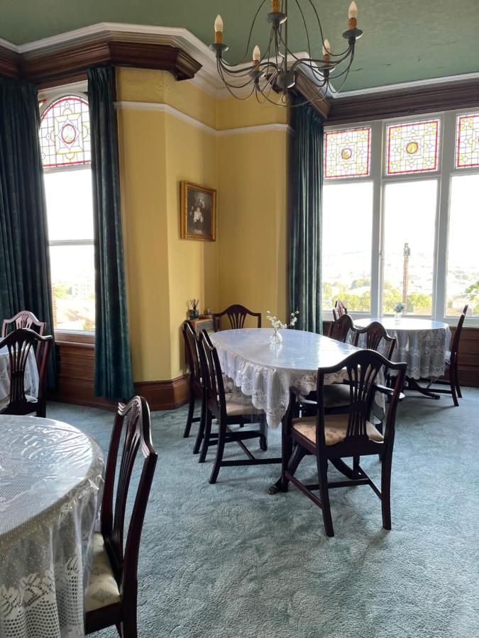 בלקברן Chimneys Guest House מראה חיצוני תמונה
